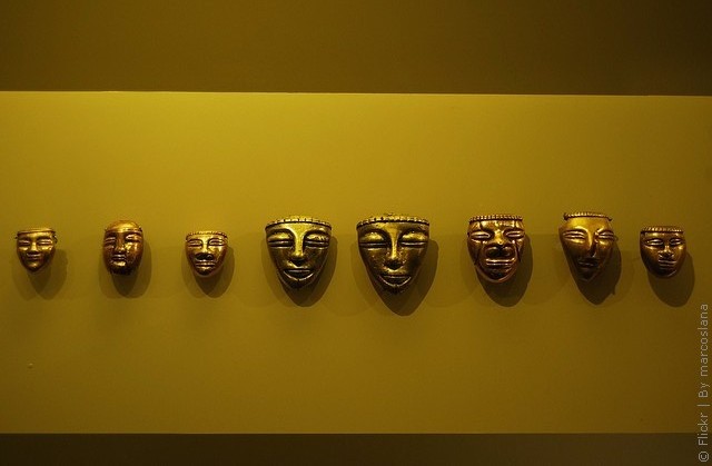 http://phototravelguide.ru/wp-content/uploads/2011/04/muzej-zolota-bogota-kolumbia-06.jpg