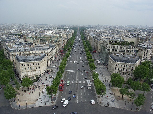 Увидеть Париж, и…умереть! (май 2012 года)