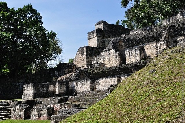 natsionalnyi-park-tikal-07