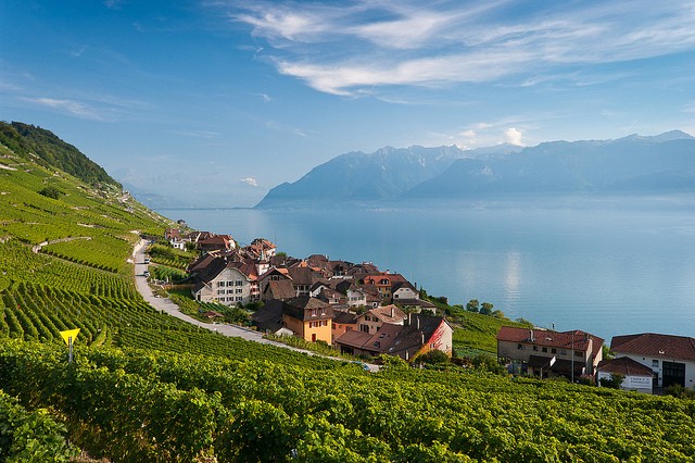 Женевское озеро – «огромное зеркало» в швейцарских Альпах
