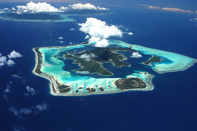 остров бора-бора где находится на карте мира