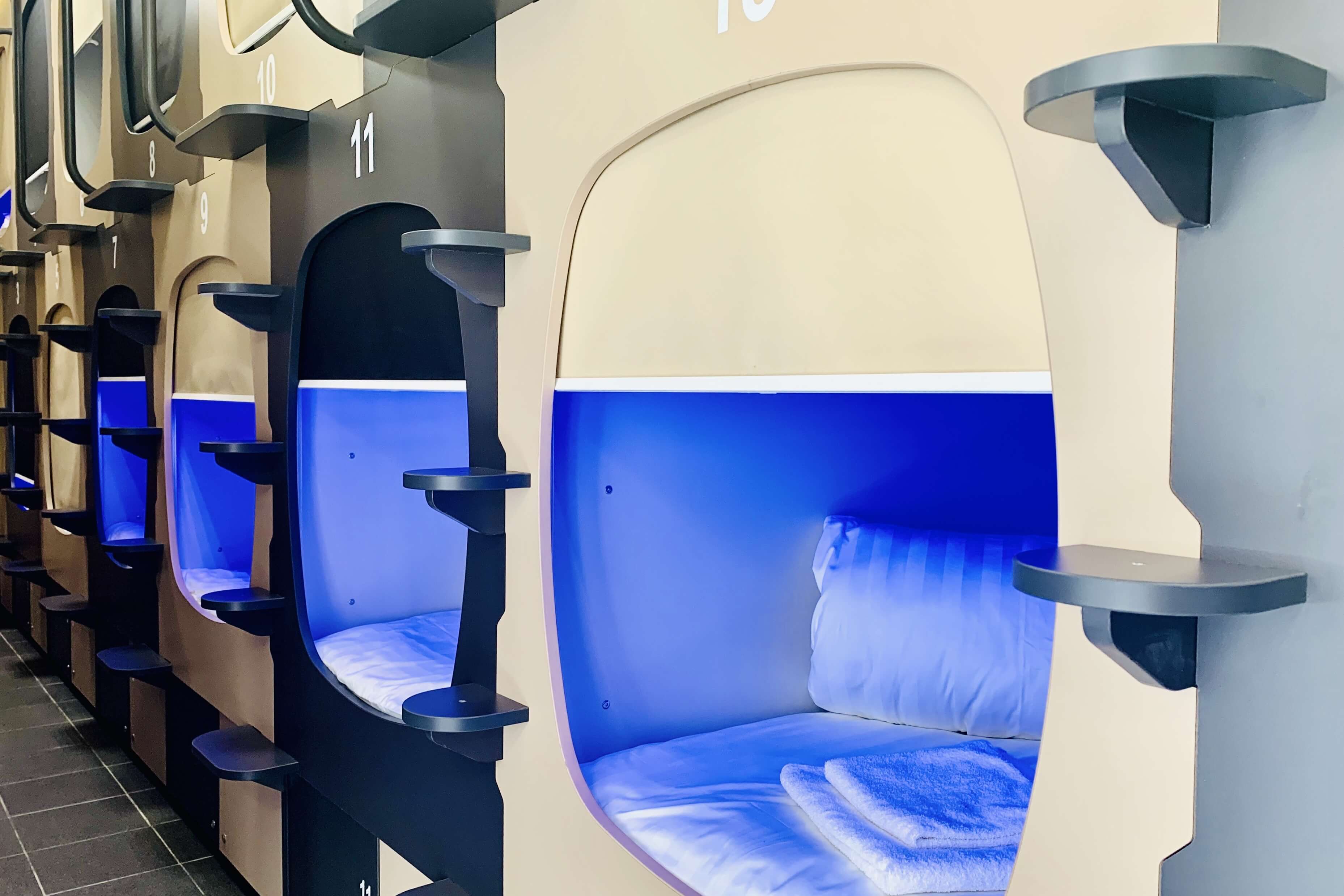 Capsule hotel portland