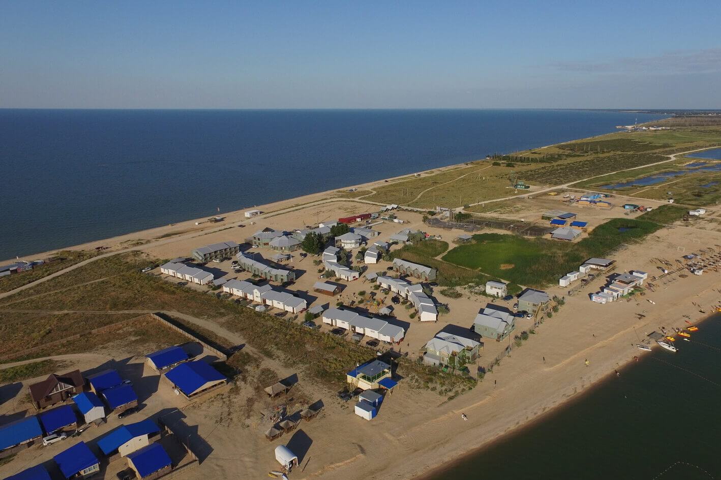 БАО «Серфприют». Панорамный вид на территорию базы отдыха.